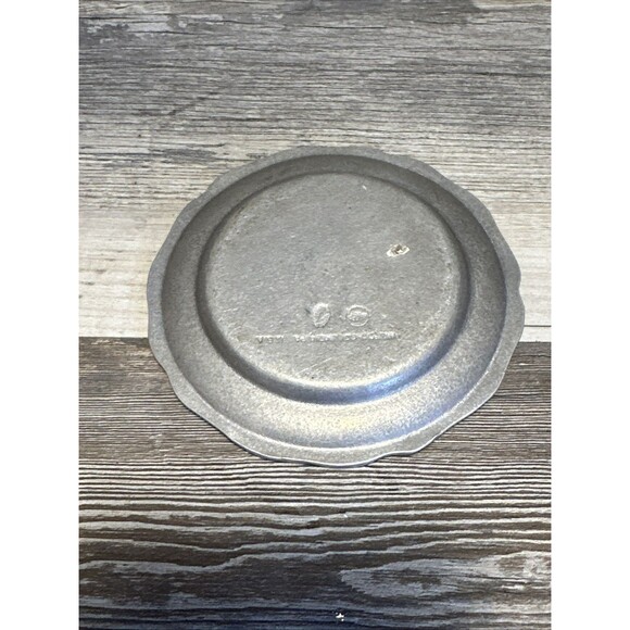 Vintage Canada Dry Soda Logo Wilton Columbia Advertising Coasters - Picture 6 of 9